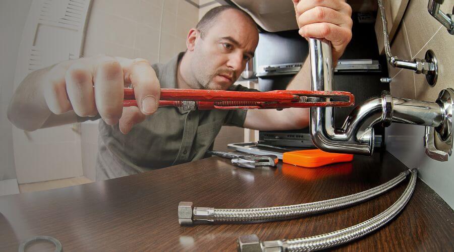 Local expert plumbing services in Saint Ignace, MI